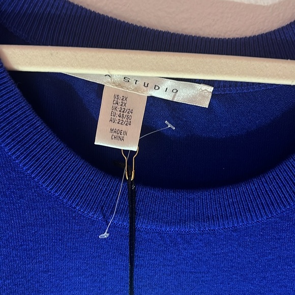 MAX STUDIO Pullover Sweater Size 2X Big Pockets, Oversized, Cobalt Blue, NWT - Picture 4 of 5